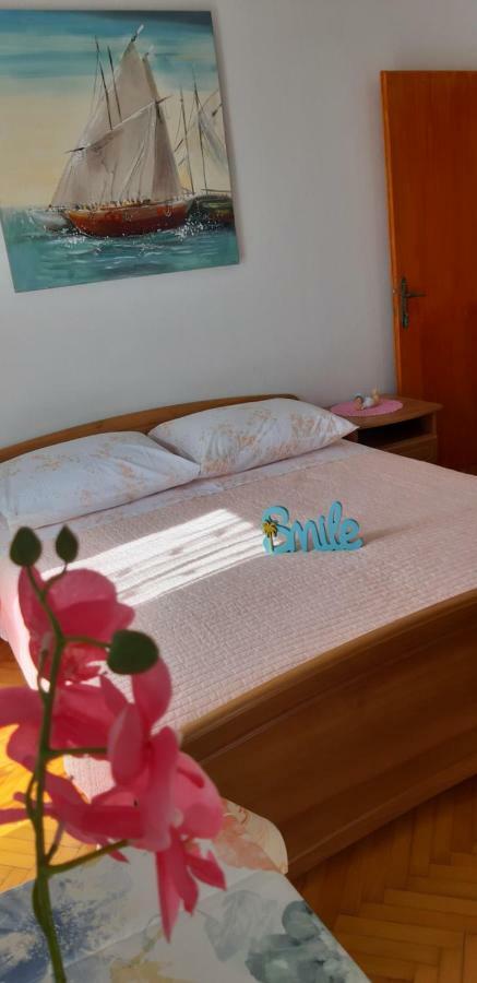 סטארי גראד Apartman Lorena מראה חיצוני תמונה