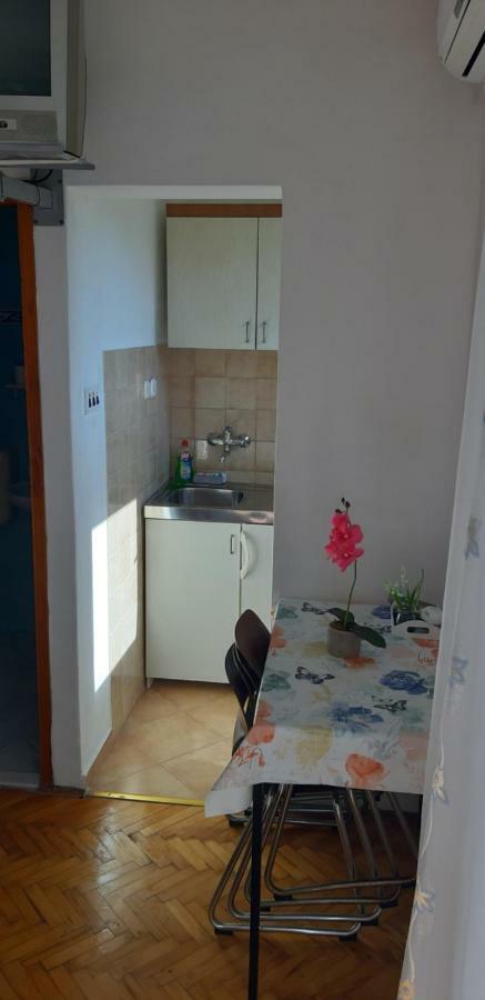 סטארי גראד Apartman Lorena מראה חיצוני תמונה